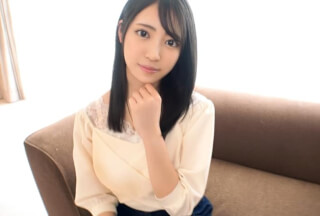SIRO-4148 【初撮り】【美形女子大生】【エッチなパン染み】サークルで一番可愛い美少女が登場。大人しそうな外見だが、正直な身体は愛液が溢れるほどに高まっていき.. ネットでAV応募→AV体験撮影 1291 (加賀美さら)