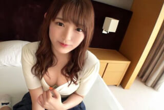 SIRO-4230 [First shot] [Back byte of honor student] [Cuteness foul grade] An amateur female college student who looks like it’s in Nozaka. Her staring eyes are cute in a foul class. AV application on the net → AV experience shooting 1319