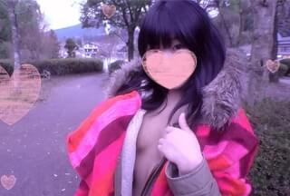 FC2PPV 877802 【NTR温泉露出】成長期おっぱい♥小柄L**i娘　全裸ニーソックス湯布院デート「ヤバイね…♥」観光客にバレたら即通報！浮気相手に従順変態ドＭまんこ白濁液溢れさせ理性崩壊【モザ無】おまけ動画有