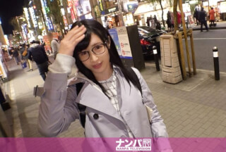 200GANA-2080 マジ軟派、初撮。 1340 新橋で見つけた本好きメガネ女子。急な「セックスさせてください」発言、突然入ってきた男に「何勝手に俺の部屋使ってるの」と言いがかりをつけられ、わけのわからないまま気付いたら犯されてました。