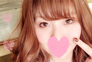 FC2PPV 906328 大量潮吹き♥S級清楚系パイパンJD妊娠覚悟の生ハメSEX♥フル勃起ちんぽに跨り白肌美乳震わせる鬼ピス騎乗位逆レ●プ♥子宮Gスポ擦り上げ腰ガク痙攣絶頂イキで空前絶後2m潮吹き♥【モザ無】おまけ動画付
