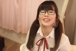 FC2PPV 1549878 [Simple daughter] Cum swallowing 5 barrage of 18 years old who regretted participating Cum swallow circle special edition 2 Yui