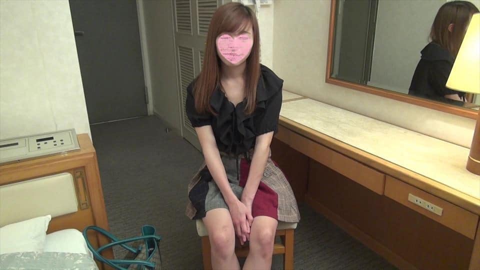 FC2PPV 959176 初撮り♥完全顔出し♥超細身スレンダーな色白美少女19歳のドテ高パイパン無毛マンコに生挿入＆大量射精♥真ん丸な美尻と美しく括れた美ウエストがたまらない161センチ38キロの激細ボディが激しく膣イキ連発♥