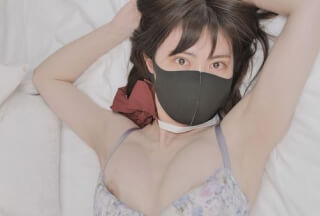 FC2PPV 1599295 【個人撮影】エリカ1●歳。色白細身Fカップに中出し【素人動画】