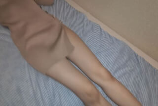 FC2PPV 1644252 [Personal shooting] Let a friend’s senior take a slender beautiful wife to sleep and take a vaginal cum shot in front of her husband