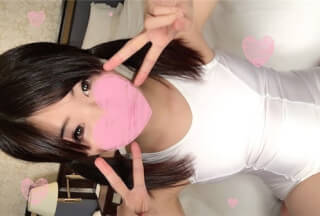 FC2PPV 865706 【無限∞潮吹き】中出し!!19歳♥SS級L**i美乳少女　制御不可能超敏感極狭膣「クリはダメぇぇ♥！」白スクール水着アヘ顔完堕ち妊娠恐れず自ら生ちんぽ跨り串刺しピストン種付【モザ無】おまけ動画有