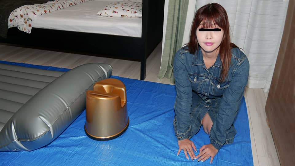 Pacopacomama 042421_464 The Lady Comes From the Brothel Brings Her Special Kinky Shower Stool! Natsuki Kikuta