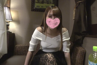 FC2PPV 1101030 【愛嬌たっぷりなむっちり名器美女のオマンコに連続中出し】