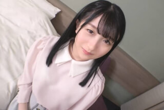 SIRO-4463 [First shot] [Fair-skinned beautiful breasts] [Neat system her foolery] A neat system girlfriend who is dating a senior at the same university appears in AV while being nervous. She was caressed with pure white and fluffy beautiful breasts and pretended not to feel .. AV application on the net → AV experience shooting 1507