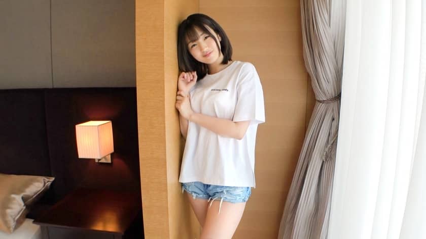 SIRO-4487 [First shot] [Active JD with fair skin] [Changes to a fluffy face ..] "I really like Chu .." She had a strong impression like a boy, but she was stimulated by a big cock piston And .. Application amateur, first AV shooting 209