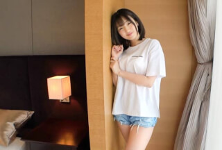 SIRO-4487 [First shot] [Active JD with fair skin] [Changes to a fluffy face ..] "I really like Chu .." She had a strong impression like a boy, but she was stimulated by a big cock piston And .. Application amateur, first AV shooting 209