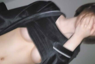 FC2PPV 1817549 20まで980#泊りに来た巨乳高身長ギャルを中出しハメ撮り