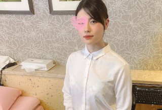 FC2PPV 1818561 A beautiful teacher in the health room of a prestigious university graduate. Sweaty sex that released desires, a large amount of vaginal cum shot in a big pussy & a large amount of facial cumshots in black glasses with a thick blowjob & soaked shower sex in a white coat