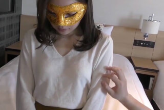 FC2PPV 1808144 【個人撮影】2本責めの快楽に溺れる、真面目な旦那と娘がいる29歳人妻　①