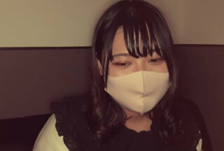 FC2PPV 1878301 もも20歳・顔射。リアル処女の元地下アイドル登場。初フェラから超大量顔射。そしてグループの実名まで暴露した一部始終【町田足土の絶対素人・顔射インタビュー】（081）