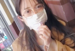 FC2PPV 1849089 Limited price until 7th [Uncensored] Get out of the OL work of glasses and cum inside a secret meeting at the hotel