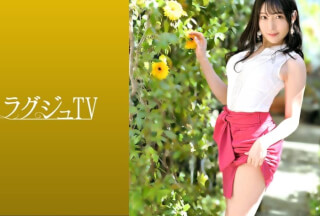 259LUXU-1404 ラグジュTV 1414 元生徒をセフレに持つ淫乱美人教員が緊急AV出演！男子生徒を虜にするグラマラスボディを惜しげもなく晒し、求めていた男根の刺激をじっくり味わう熱血性活指導が今始まる！！