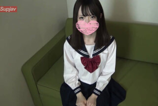 FC2PPV 1945219 3日前まで1〇歳少女。悲哀が漂う表情から一変。自ら喉奥にチンポ突っ込ませ、フル勃起不可避。おじさんの性欲のはけ口にされた未成熟の身体に種付けSEX！！