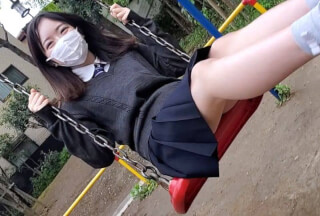 FC2PPV 1908289 初撮影！！個数限定「だって好きなんだもん♡」気がつけばあの子はもう18歳の女子◯生！おじさん好きの友人の娘と超極秘で淫行！！最高に萌えた1日だった・・