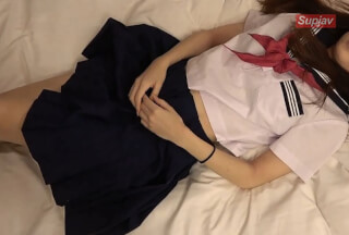 FC2PPV 1193234 【個撮・無・美少女Ｊ〇処女！奇跡の続編】色々手解きしてから未開拓の身体に制服のままおじさんチンポ即ハメです。痛いの我慢して笑顔でいる美少女に制服ぶっかけｗ