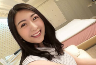 SIRO-4196 【初撮り】【白く綺麗な美裸体】【増していく感度】お淑やかなスレンダー美女は激しいピストンがお好き。美尻を波打たせ、儚げな喘ぎ声が部屋に響く。 ネットでAV応募→AV体験撮影 1281
