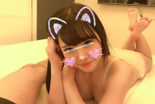 FC2PPV 1131704 【個人撮影】桃尻がくっそエロい天然ドエロ娘かのん！パイパンマンコを痙攣アクメさせながらイキまくりハメ撮り！【オリジナル】