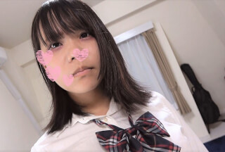 FC2PPV 2244422 「無」パンティーに射精！！幼さの残る童顔女子●生のピンクのシミ付きパンティーを堪能！パンチラ・Ｍ字開脚・顔騎・パンコキ・・・。最後は濃厚ザーメンをぶっかけて汚す。