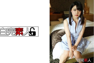 [中国語字幕]494SIKA-106 性欲爆発したドM娘が彼氏を裏切ってオジサンとイきまくりSEX (持田栞里)