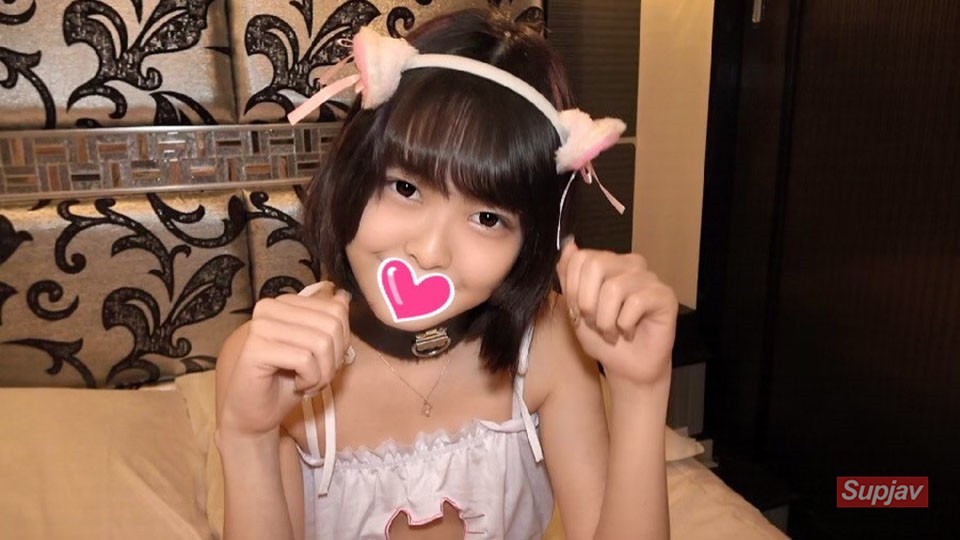 FC2PPV 1265502 ラム19歳 大人気！アイドル級美少女配信者とネコ耳首輪SEX！発育途中の華奢なカラダを首輪に繋いだままハメまくり！ネコ耳で萌え萌えに生チ○ポに発情感じまくり！最後はネコ耳首輪中出し！