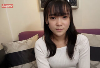 FC2PPV 2355222 黒髪清楚な10代美少女。危険な香りのする幼いアイドル級フェイスに問答無用の生ハメ。最初で最後の濃厚セックスで大量中出し。
