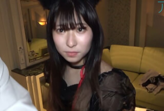 FC2PPV 個数限定！顔出し！「#12」現役看護師さん。変態性の開放で「にゃん♡にゃん♡」騎乗位大量中出し♡両想い♡