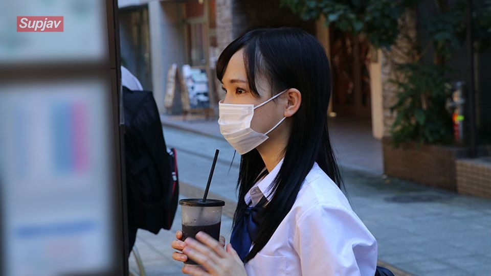 FC2PPV 2244644 とある男の忘備録　ちび制服女 [有]