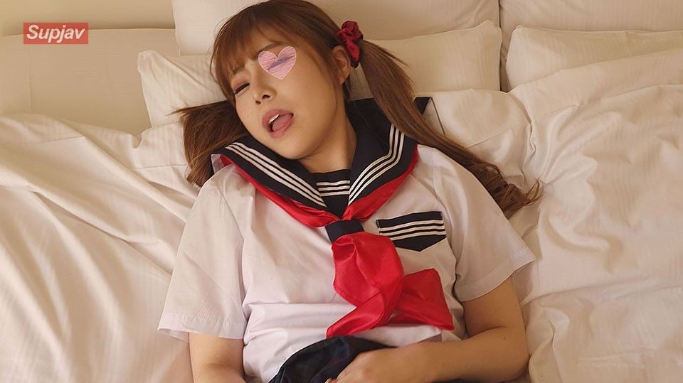FC2PPV 2405580 【無修正】なんってたって女子〇生！！ 一番エロいオマンコを持ったJ〇みさ