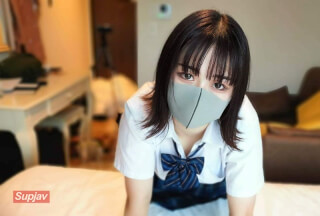 FC2PPV 2409004 #06初撮18歳9ヶ月ほんわか美少女生挿入でも「ふふww」３回目のエッチの天然な反応