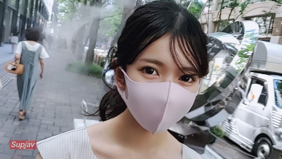 FC2PPV 2412767 個数限定！【無修正】清純派ポニーテール黒髪女子大生！可憐なルックスだけどびっしり剛毛・・・恥ずかしそうに感じる姿にたまらず中出し「後編」！！(フェラシーン顔出し）