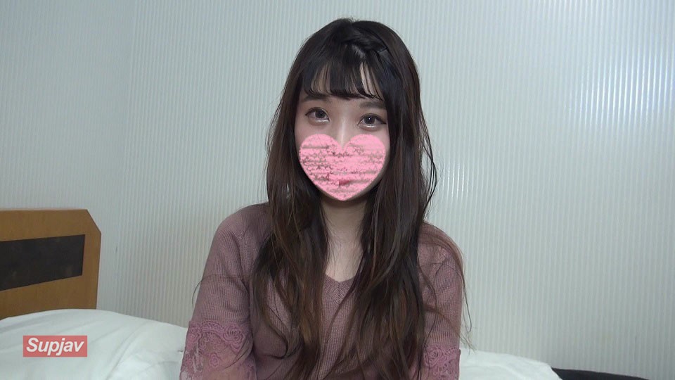 FC2PPV 1309097 初撮りお蔵出し♥あどけなさの残る、黒髪ロングの色白美少女♥♥照れつつ感じちゃってる姿に萌えまくりです♪【個人撮影】