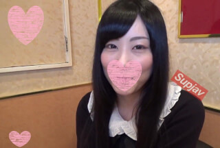 FC2PPV 1309435 【S級美白スレンダー】天然黒髪超ロング❤️都内有名美容室勤務の原宿系ゴスロリガール❤️舌ピつけてMっ娘ドスケベ❤️大量のオジサン精液を膣中満タン射精❤️【レビュー特典特盛り】