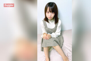 FC2PPV 2454733 大人しそうな美少女を即全裸にして挿入→2回生中出し  [有]