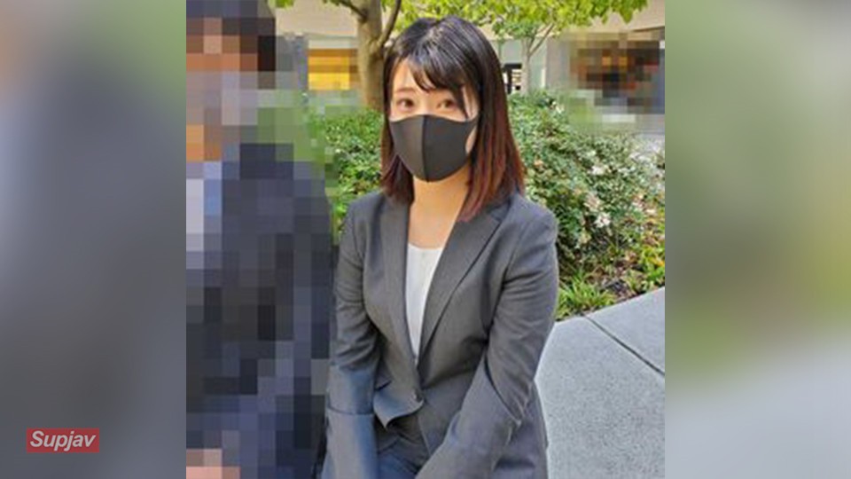 FC2PPV 2462691 上司と女性部下。昼休憩中に濃厚接触…思いを寄せる上司に中出しされる女性社員。