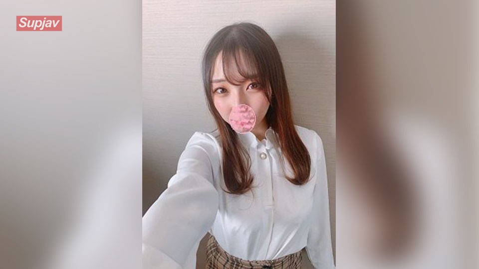 FC2PPV 2482925 [Thank You For Selling 250 Bottles! Limited Number Of 1980] A Girl At Nogizaka Level At The Age Of 18. She Leaked Without Permission. She Ejaculates In A Famous Idol Pussy And Regurgitates A Large Amount Of Sperm. In Addition, She Shot Her First Fucking …