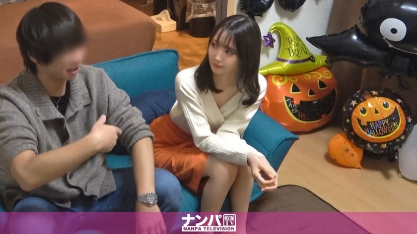 200GANA-2606 百戦錬磨のナンパ師のヤリ部屋で、連れ込みSEX隠し撮り 230 家に連れ込んだ色白スレンダー美少女を口説いてSEX！その一部始終を隠しカメラで盗撮！ご奉仕大好きな彼女はことあるごとにチ●ポを舐めたがり… (琴石ゆめる)