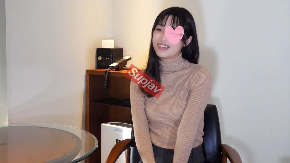 FC2PPV 2591459 【無】男を乳首イキさせる清楚系OL、美和♥背面手コキ・アナコンダフェラ・乳首責めでパンパンに膨れ上がった鬼勃起チンポから溢れ出る雄汁！ラストは膣奥深くに中出し！