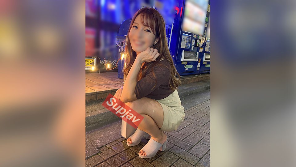 FC2PPV 2604839 [Translation Ant Post] Gachi Copulation At A Love Hotel In Shibuya With A 30-Year-Old Married Woman Who Is Too Beautiful ☆ Creampie & Cleaning Blowjob [cen]
