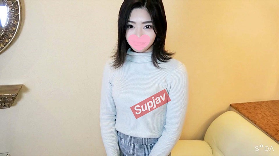 FC2PPV 2609444 【無】押しに弱い控えめスレンダー娘♡「口に出すよ」「うん♡」「生で挿れるよ」「うん♡」ラストは無許可中出しｗｗ口内+生中の2回射精で従順娘がザーメンまみれ