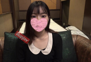 FC2PPV 2622283 可愛すぎるメイドさんと二人でホテルへ。経験の少ない美少女の狭い性器に大量の精子を放出。