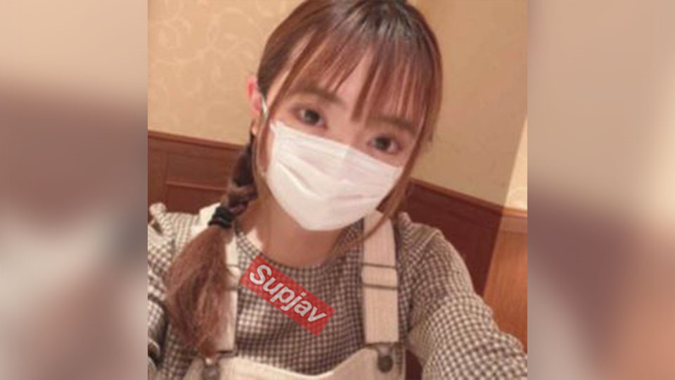 FC2PPV 今日まで！！「#25」上京予定の神尻少女。圧倒的柔らかさのお尻がやばい。バックで我慢できず射精。♡片想m