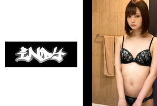 534IND-033 見た目はギャル_中身は敏感ちっぱいの短髪美女