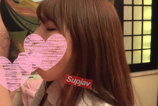 FC2PPV 1377530 あのキレイ系スレンダー美巨乳なあの子と繋がってみたやつの第二弾！！今回はＪ〇姿でデカクリをじっくり撮ってみました。【個人撮影】