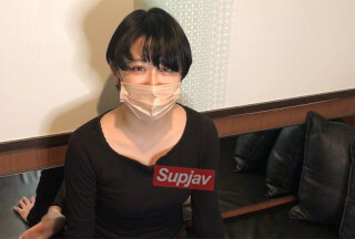 FC2PPV 2640515 ボーイッシュ美女大学生続。レンタルルームで即尺イラマ→大量顔射。