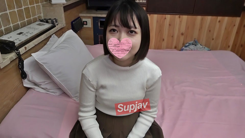 FC2PPV 2658412 アニメ大好き地味カワ女子！「オナニーはしたことありません」しかしデカクリ。全身性感帯の隠れエッチな蝶でした。